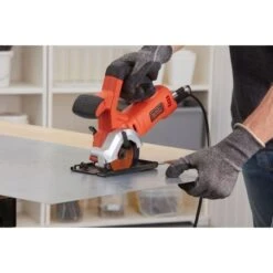 Black & Decker Black+Decker Kompakt-Handkreissäge BES510K 400 W 22 Black & Decker Black+Decker Kompakt-Handkreissäge BES510K 400 W -OBI Verkäufe 945674 2012 4 1